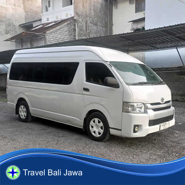 Toyota Hiace Carter Mobil Denpasar Surabaya Jawa Timur.