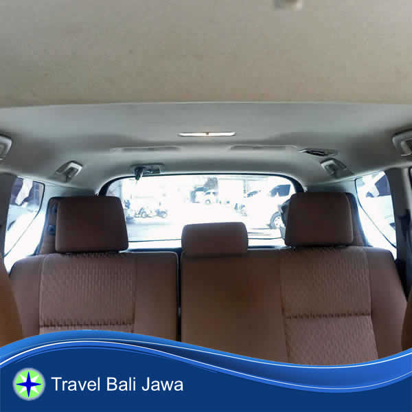 Tempad Duduk Toyota Innova Carter Mobil Denpasar Surabaya Jawa Timur.